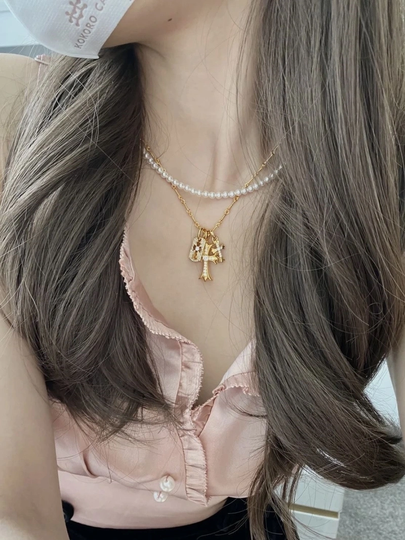 Sleek Chrxmx Hxxrts Necklaces 298754