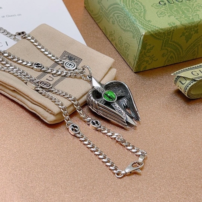 Resilient Gxccx Necklaces 303816
