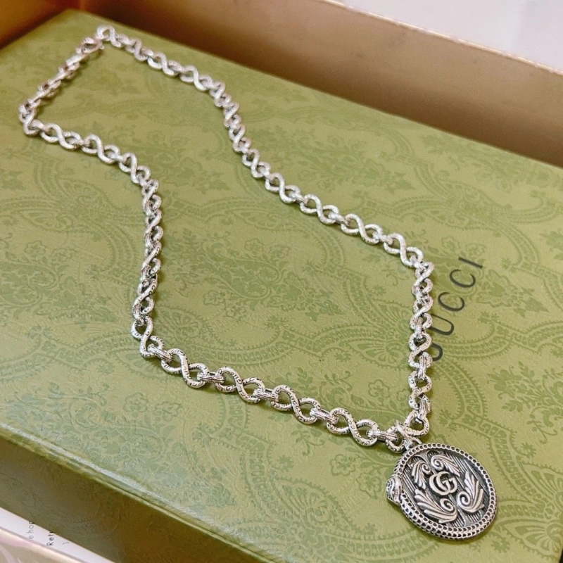 Lightweight Gxccx Necklaces 303820