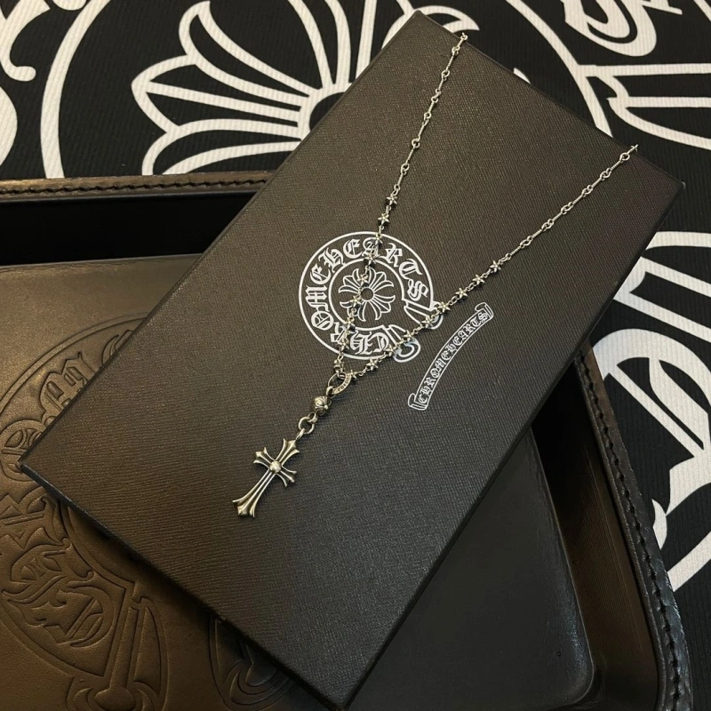Durable Chrxmx Hxxrts Necklaces 298752