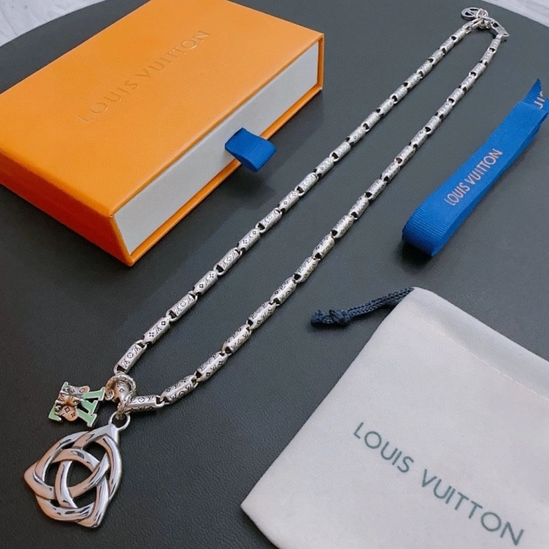 LX Necklaces BestValue 309953