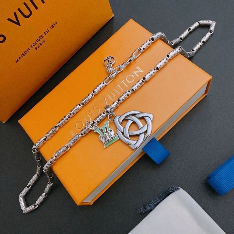 LX Necklaces BestValue 309953