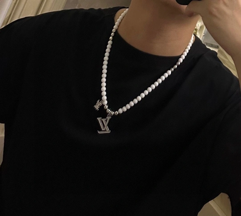 Vibrant LX Necklaces 309960