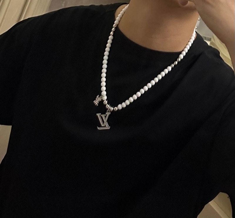 Vibrant LX Necklaces 309960