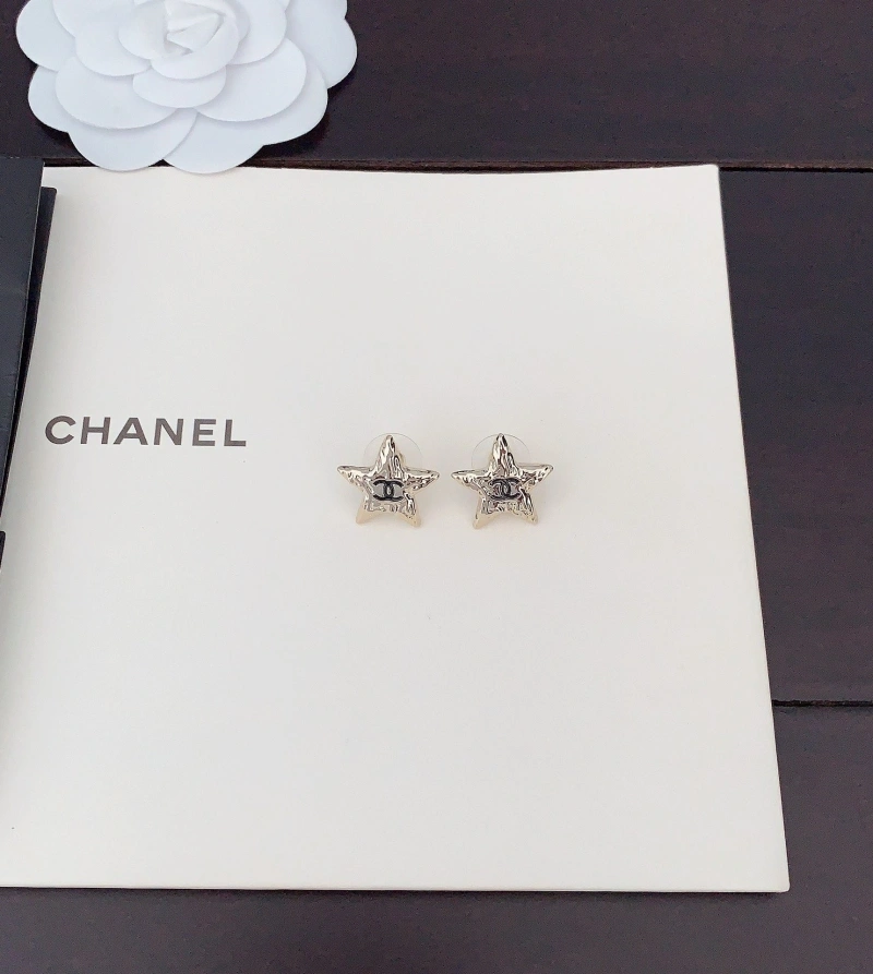 Chxnxl Earrings EyeCatching 290251