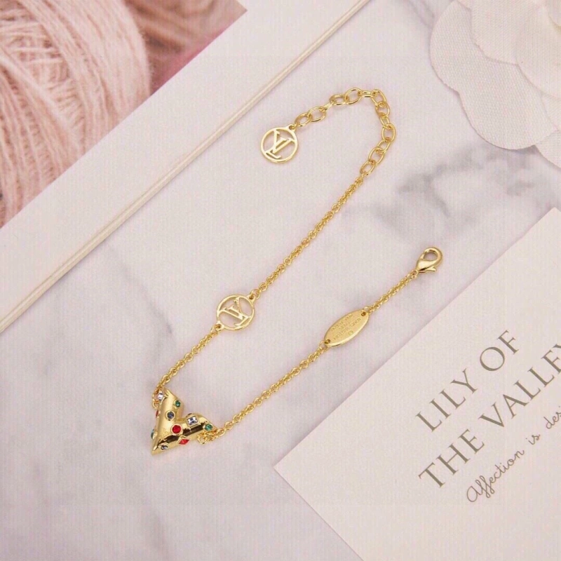 EyeCatching LX Necklaces 309942