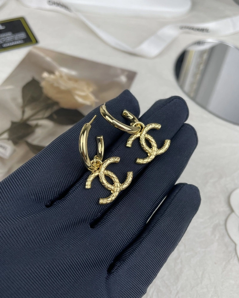Comfortable Chxnxl Earrings 290235