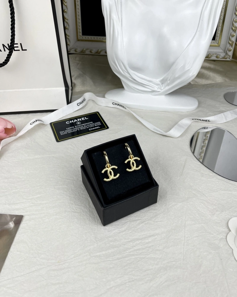 Comfortable Chxnxl Earrings 290235