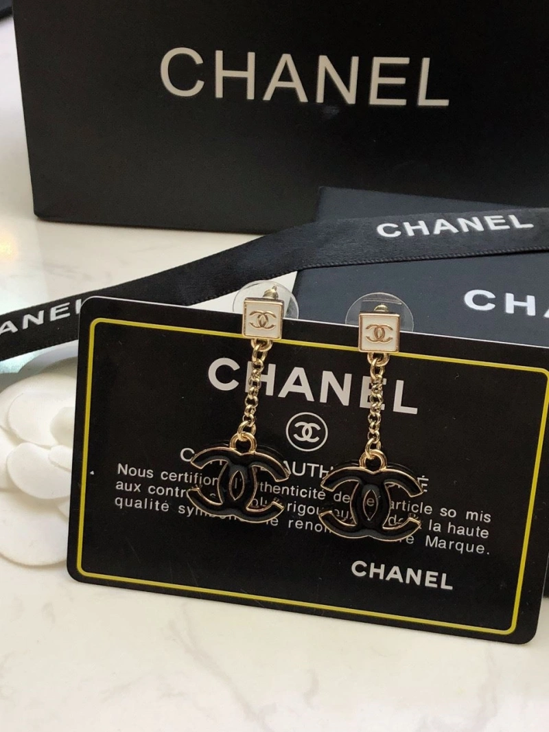Chxnxl Earrings Elegant 290233