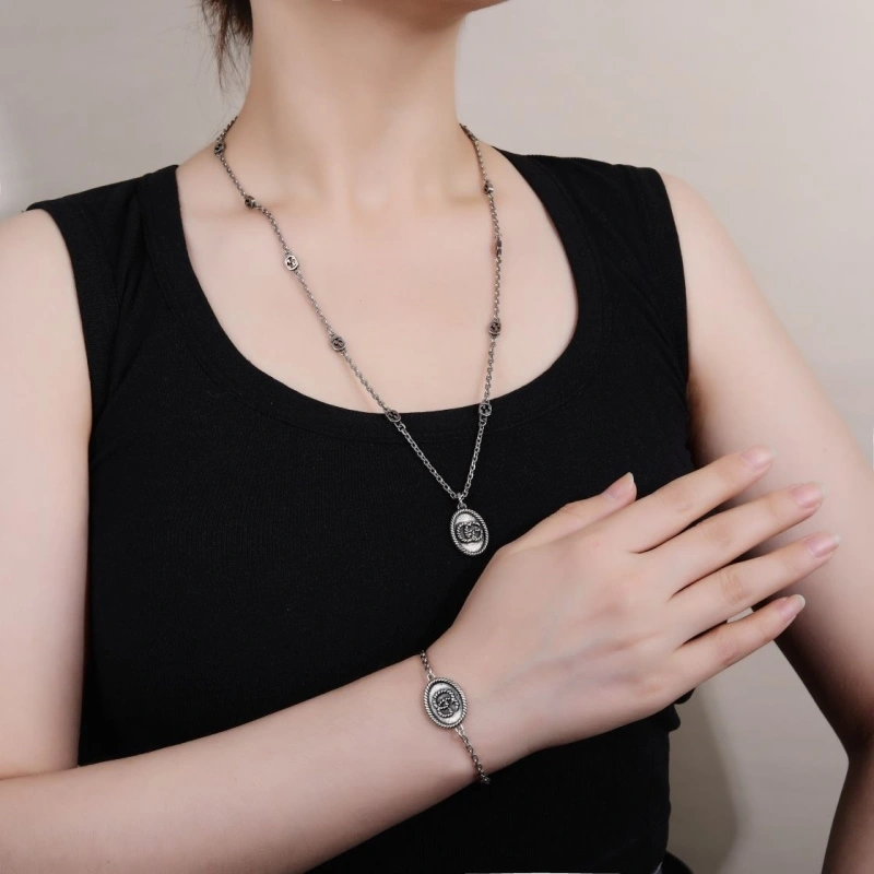 Reliable Gxccx Necklaces 303807