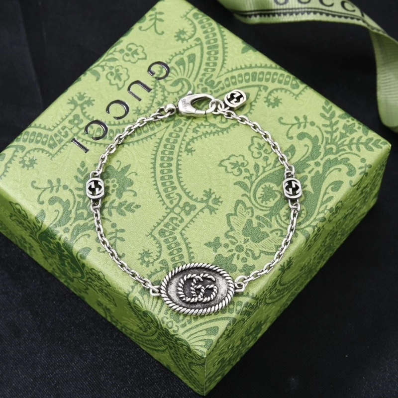 Reliable Gxccx Necklaces 303807