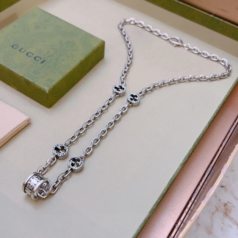 Bright Gxccx Necklaces 303812