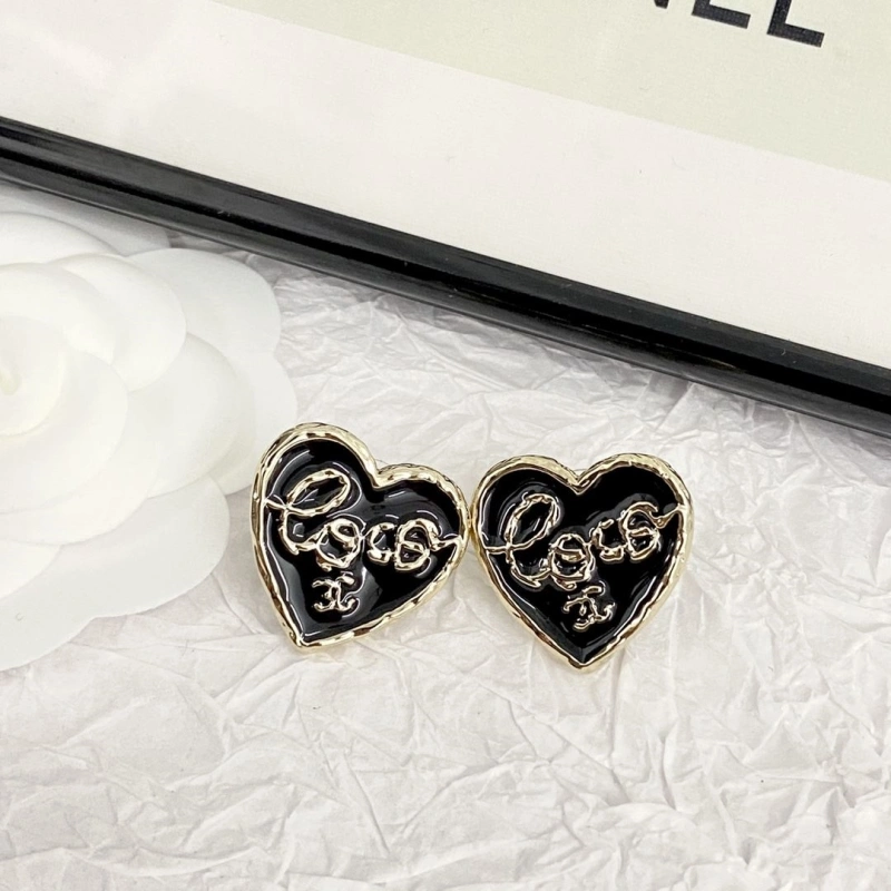 Cozy Chxnxl Earrings 290226
