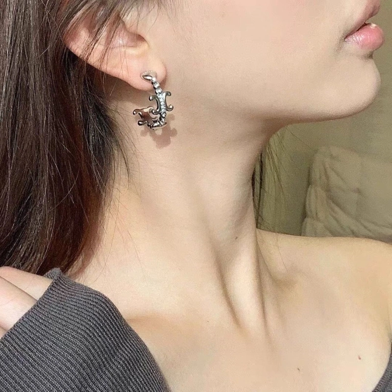 Efficient Cxlxne Earrings 283712