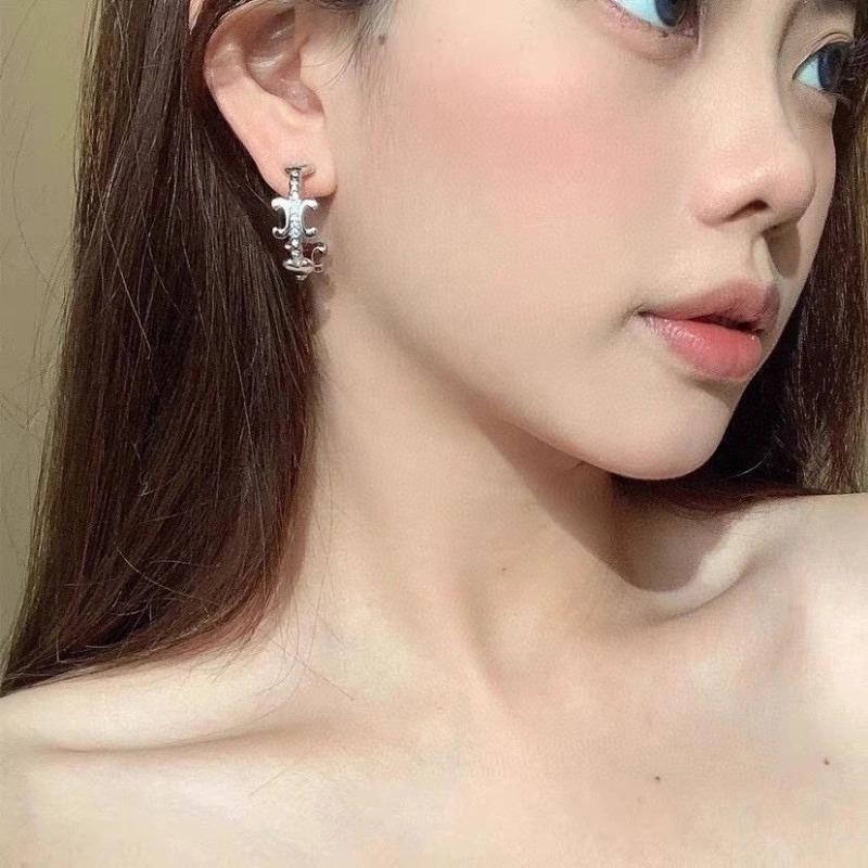 Efficient Cxlxne Earrings 283712
