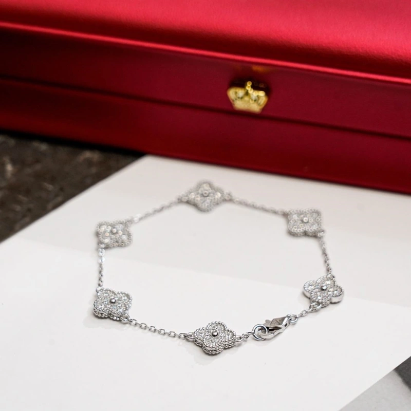 Trendy Cxrtxer Bracelets 283305