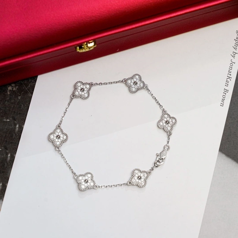 Trendy Cxrtxer Bracelets 283305