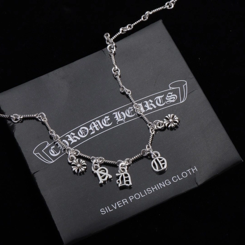 UrbanStyle Chrxmx Hxxrts Necklaces 298747