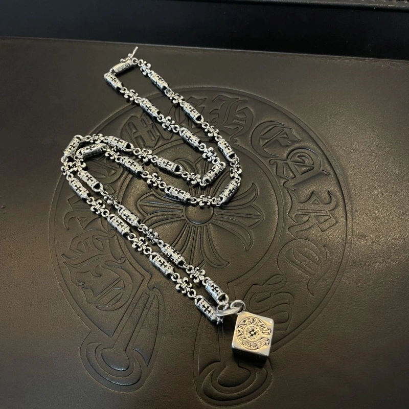 Chrxmx Hxxrts Necklaces Unique 298746