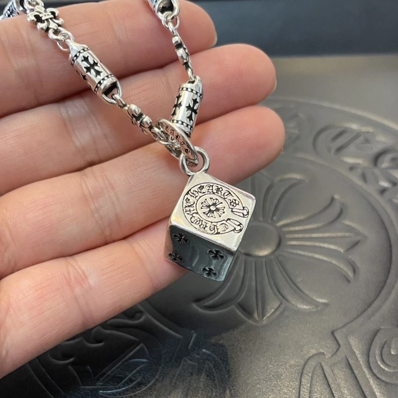 Chrxmx Hxxrts Necklaces Unique 298746