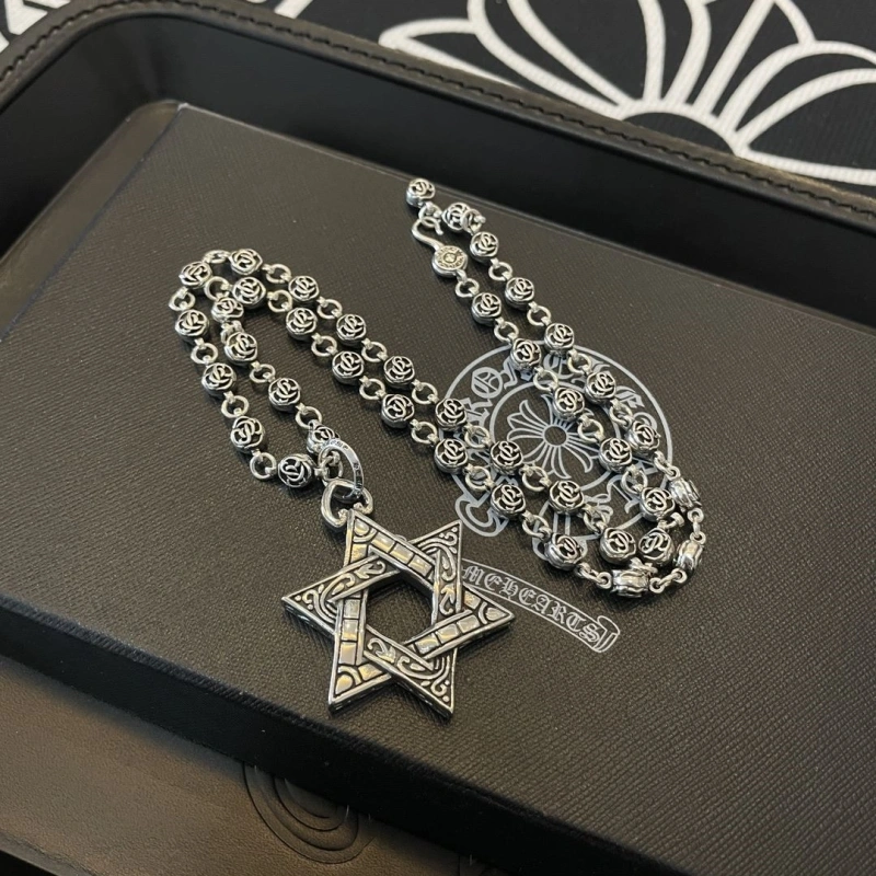 Chrxmx Hxxrts Necklaces Durable 298737