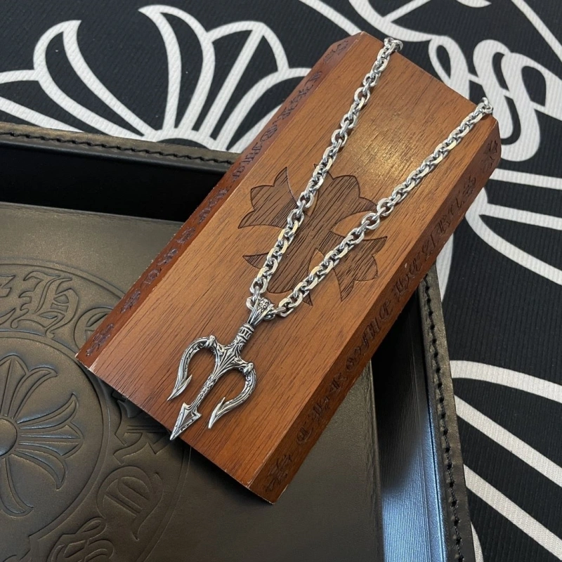 Chrxmx Hxxrts Necklaces Durable 298740