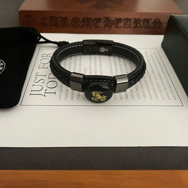 StreetReady Chrxmx Hxxrts Necklaces 298728