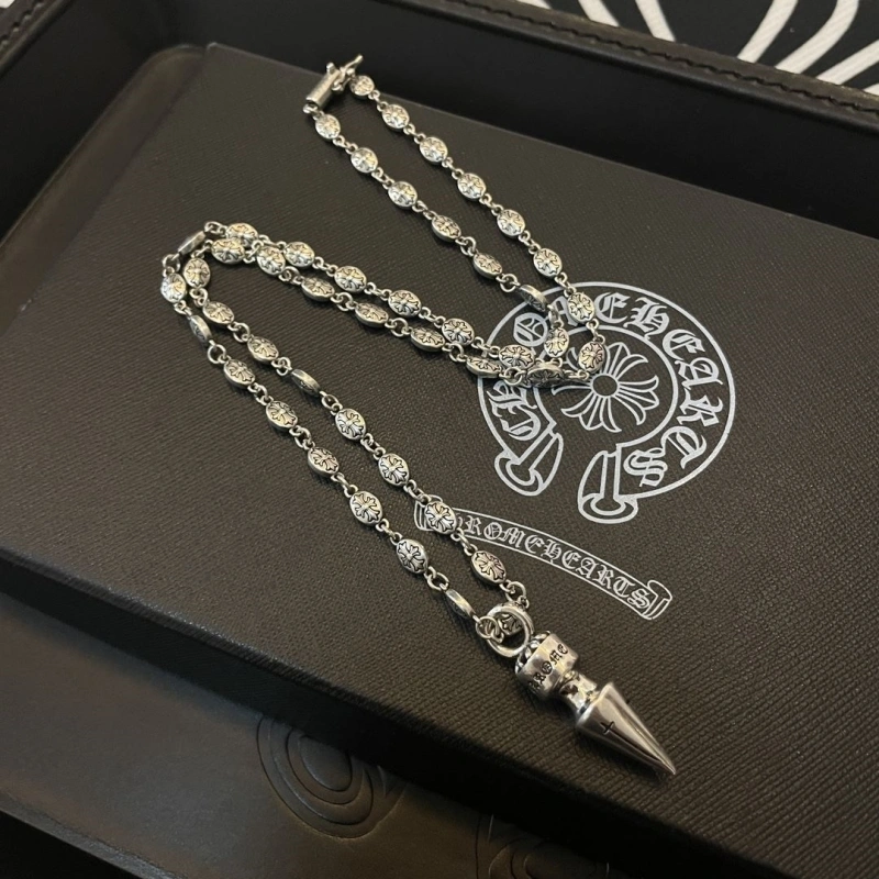 GoAnywhere Chrxmx Hxxrts Necklaces 298729
