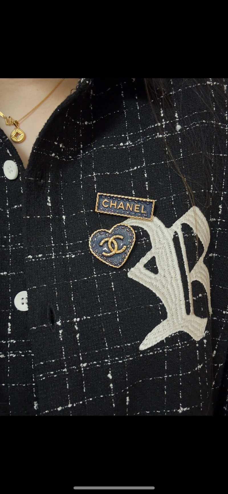 Breathable Chxnxl Brooches 290628