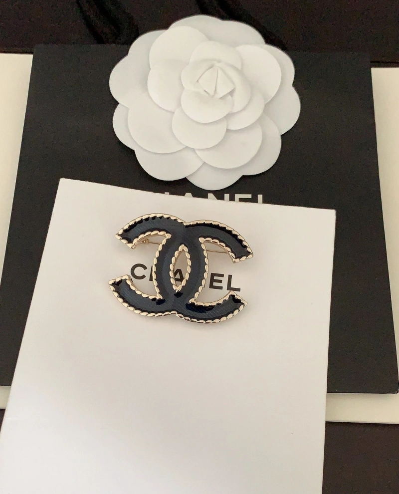 DailyWear Chxnxl Brooches 290620