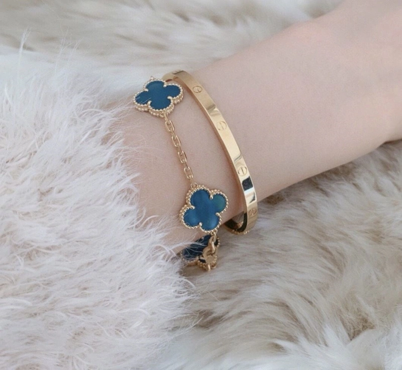 Vcx Bracelets Practical 316006