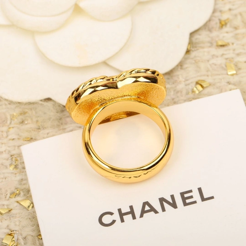 Trendsetting Chxnxl Rings 289464