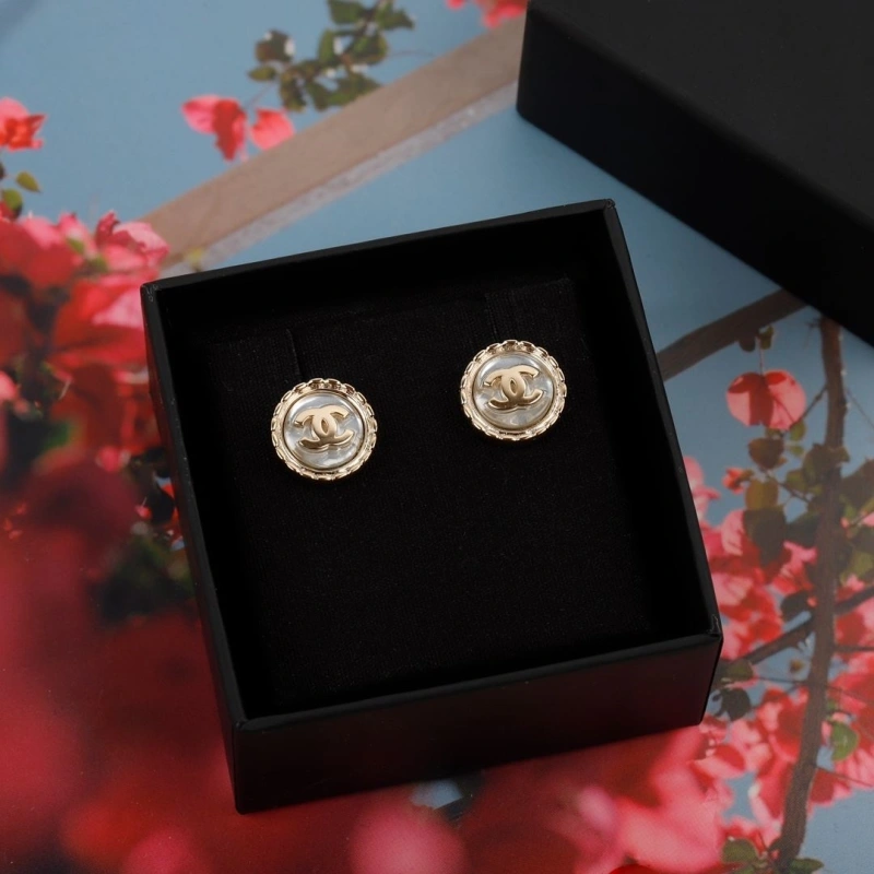 Breathable Chxnxl Earrings 290221