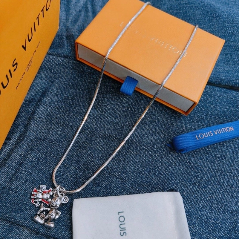 Soft LX Necklaces 309927