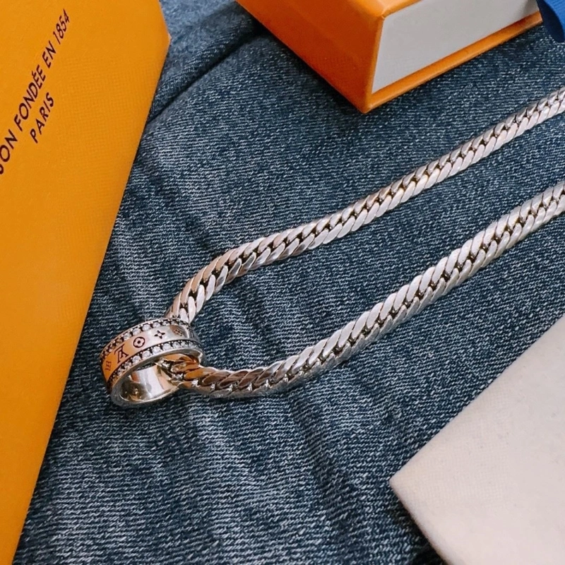 LX Necklaces Practical 309926