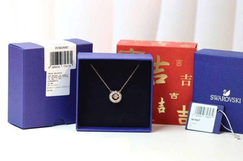 Swxrxvski Necklaces Classic 315056