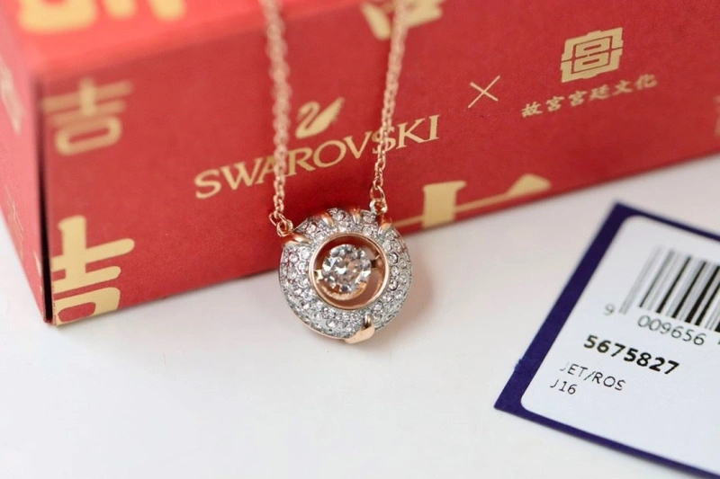 Swxrxvski Necklaces Classic 315056