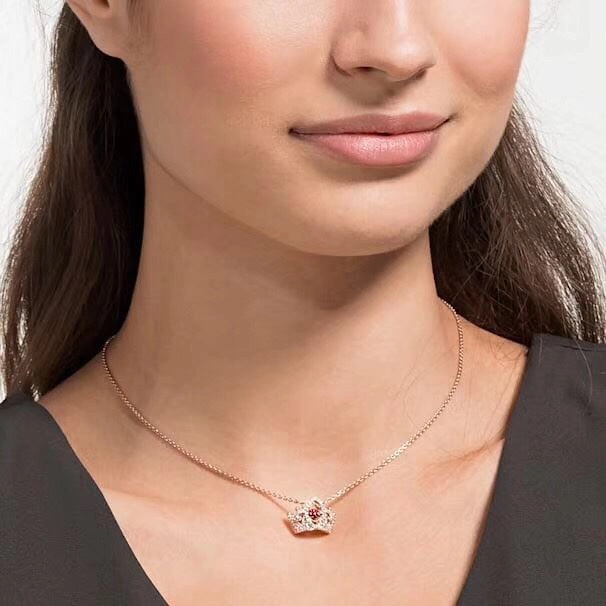 Swxrxvski Necklaces SmartChoice 315049