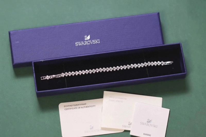 HighQuality Swxrxvski Bracelets 315105