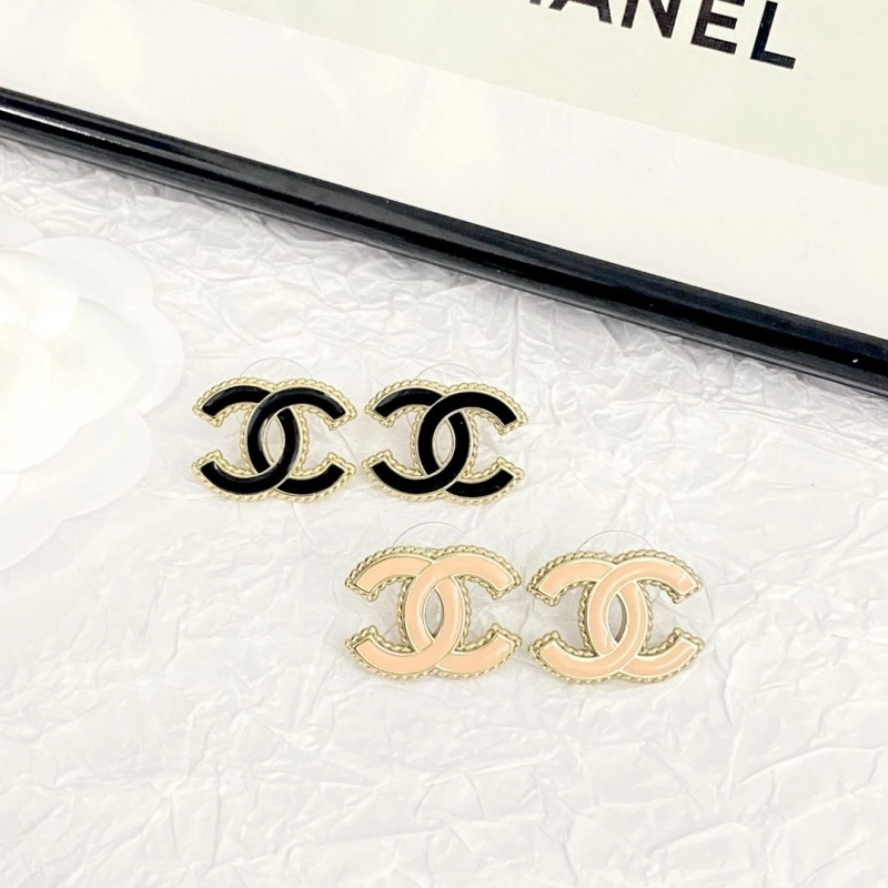 WellDesigned Chxnxl Earrings 290215