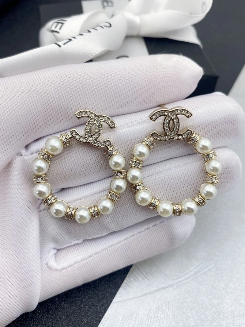 Efficient Chxnxl Earrings 290214