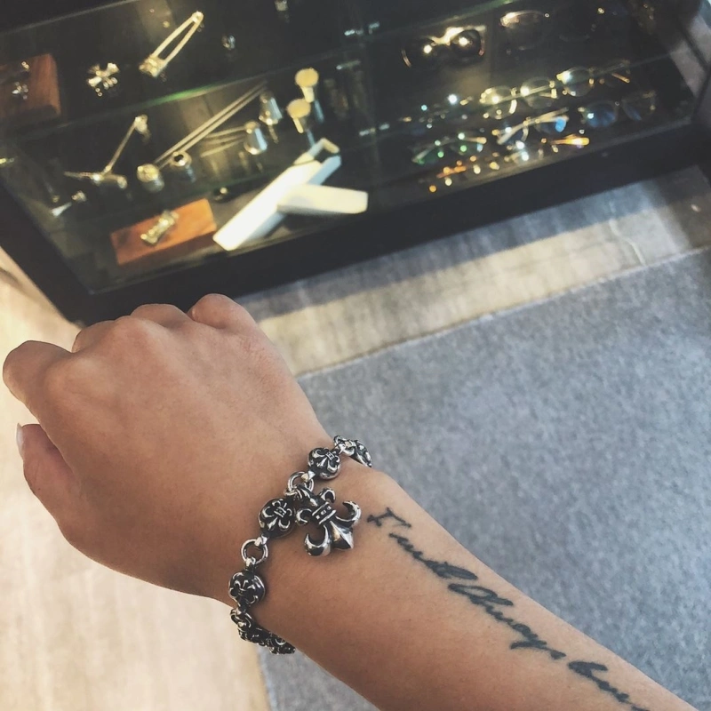Fashionable Chrxmx Hxxrts Bracelets 299078