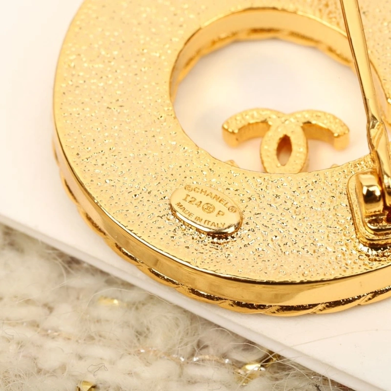 UrbanStyle Chxnxl Brooches 290613