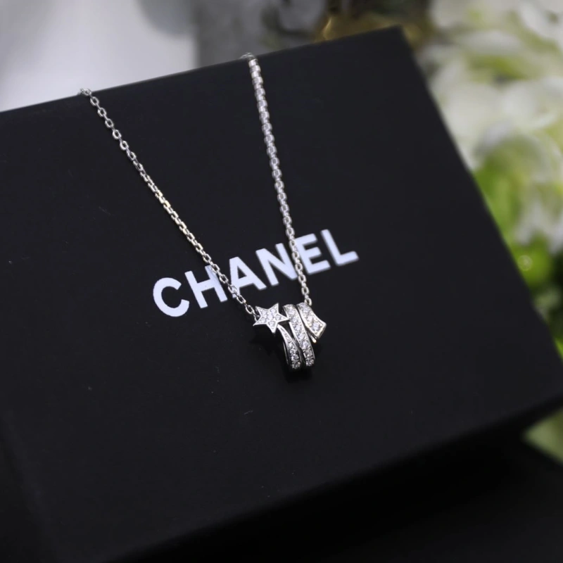 Flexible Chxnxl Necklaces 289711