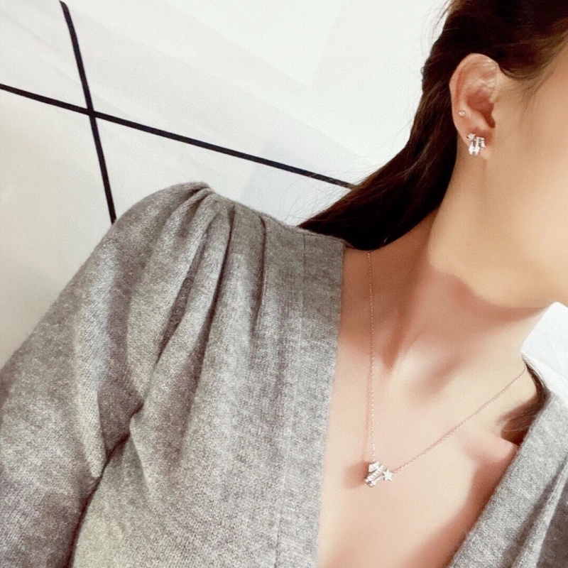 Flexible Chxnxl Necklaces 289711