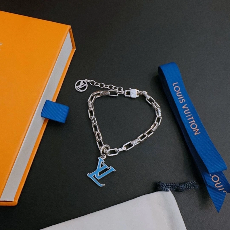 LX Necklaces Functional 309943