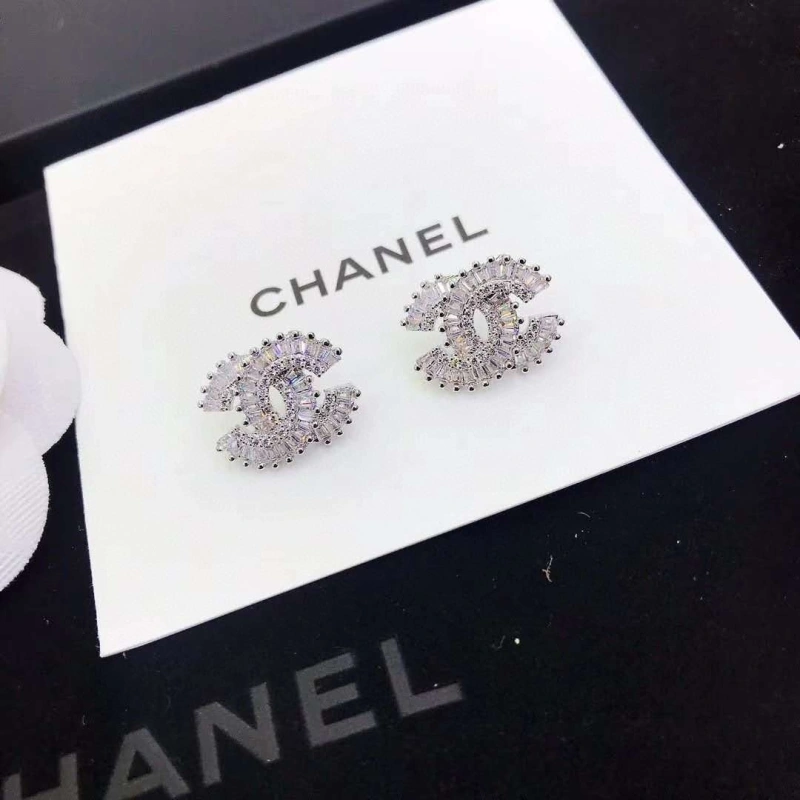 Versatile Chxnxl Earrings 290209