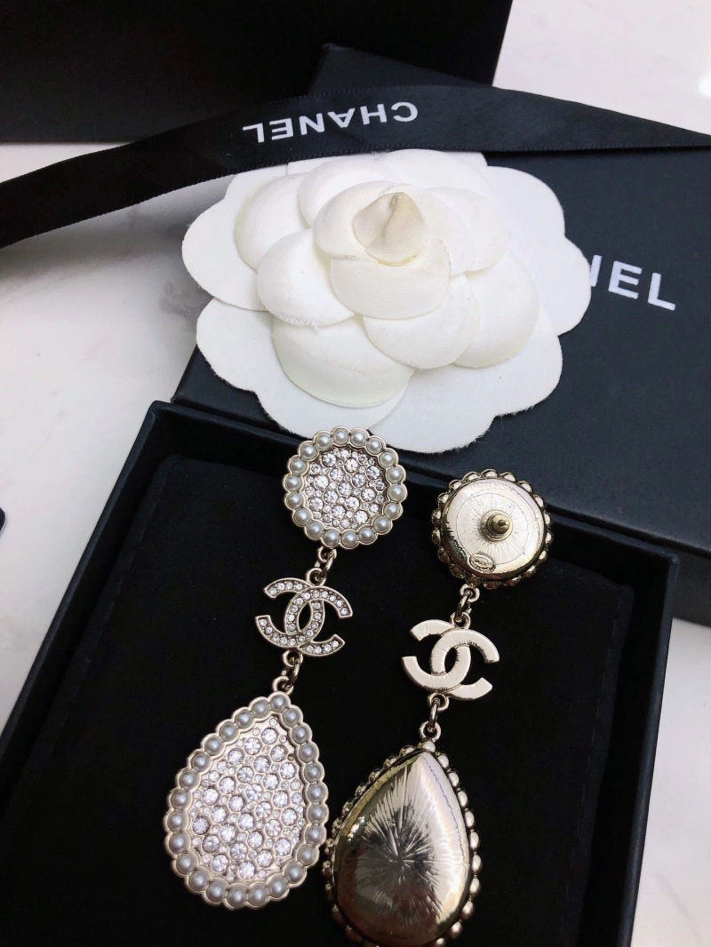 Bold Chxnxl Earrings 290207