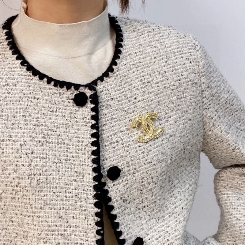Chxnxl Brooches Timeless 290610