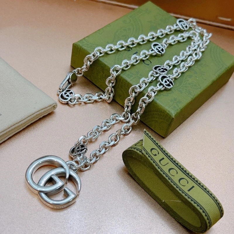 Flexible Gxccx Necklaces 303772